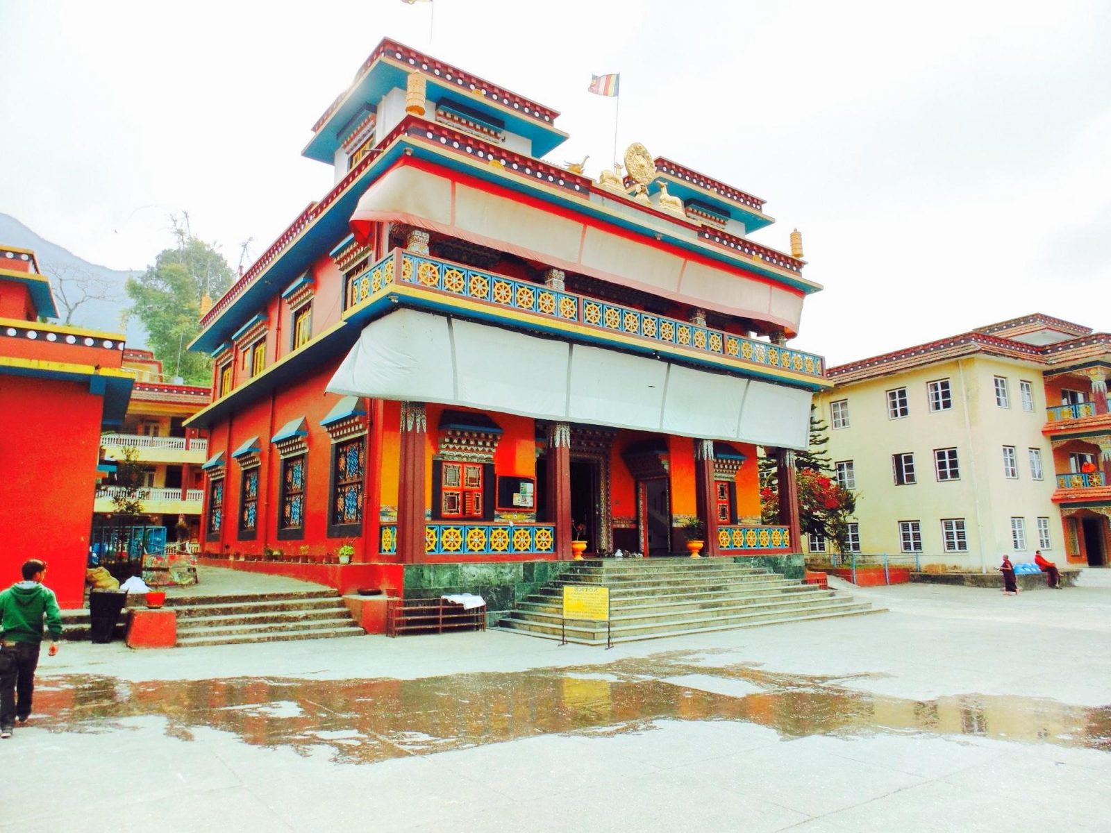 Shree Gaden Dhargay Ling Monastery