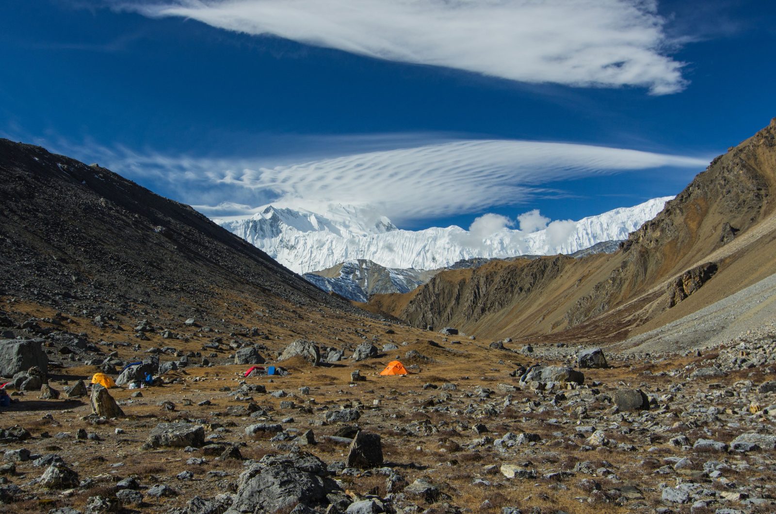peak climbing in nepal