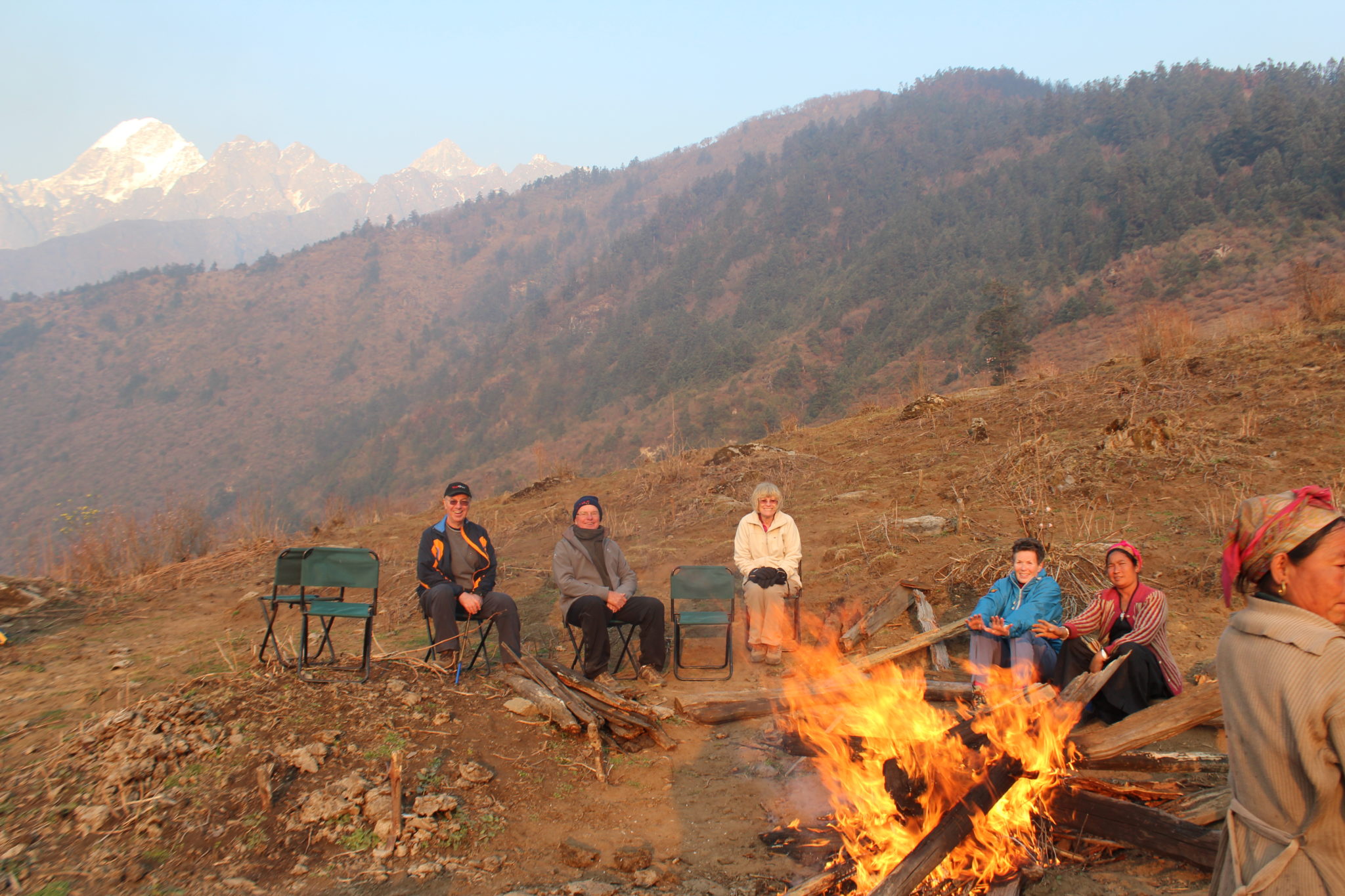Camping while trekking with dolma tours